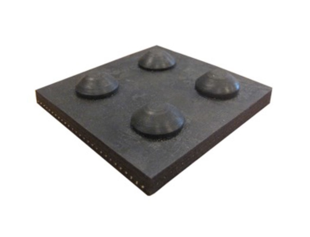 DAIRY-FARM-STUD-ROLL-RUBBER-MATTING-6